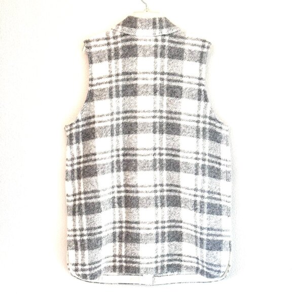 Charlie B Lt Gray Wool Vest - Picture 3 of 4